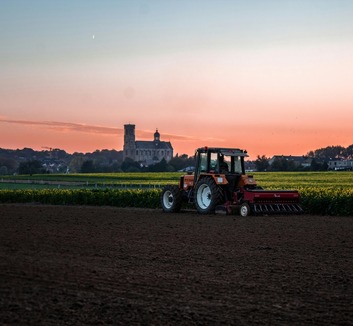 Több mint 10 milliárd dinár támogatást fizetett ki az állam a gazdáknak - illusztráció