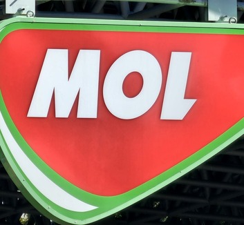 Valótlan információ volt a Mol nagy üzlete, helyesbítettek a szerbek - illusztráció