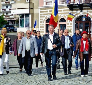 Magyarellenes uszítás Bölönben – húsvét ünnepének meggyalázása - illusztráció