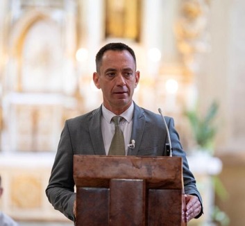 RMDSZ: Magyar Péter támogassa az erdélyi magyarokat! - illusztráció