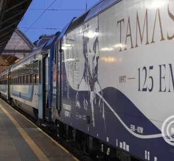 Elindult a Székely Gyors és a Csíksomlyó Expressz a csíksomlyói búcsúba - illusztráció