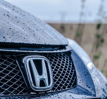 A Honda több százezer autót hív vissza a légzsákrendszer hibája miatt az Egyesült Államokban - illusztráció