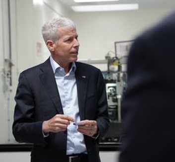 Az Egyesült Államok elfogadná, hogy egy átmeneti egyezségben ne szerepeljen az iráni atomprogram lezárásának kötelezettsége - illusztráció