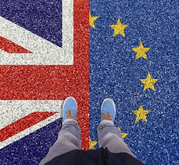 Londonban azonnal megkezdődhet a felkészülés az EU-ba való visszatérésre a miniszterelnök leváltása után - illusztráció