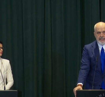 Uniós biztos: Albánia sikeres munkát végzett a jogállamiságra vonatkozó kritériumok teljese terén - illusztráció