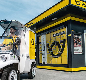 Robotpostás jelent meg Ljubljana utcáin - illusztráció