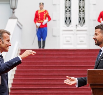 Macron: Franciaország támogatja Montenegró uniós csatlakozását - illusztráció