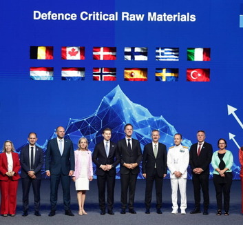 Mark Rutte: Védelmi ipari forradalomra van szüksége a NATO-nak - illusztráció