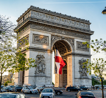 Ukrajna és támogatói részvételével tartották a katonai díszszemlét a francia nemzeti ünnepen Párizsban - illusztráció