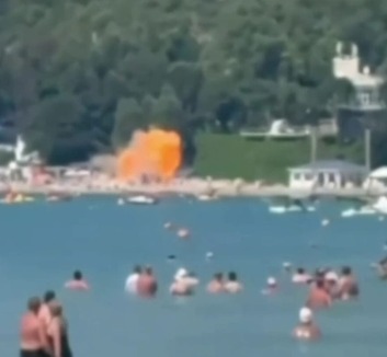 Drón csapódott be egy zsúfolt orosz strandra, többen meghaltak - illusztráció