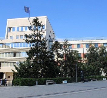 Csütörtökön megalakul a koszovói parlament - illusztráció