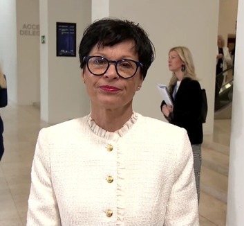 Marta Kos az EU-bővítésről: Fokozatos integrációt és szigorúbb ellenőrzést javasol az Európai Bizottság - illusztráció