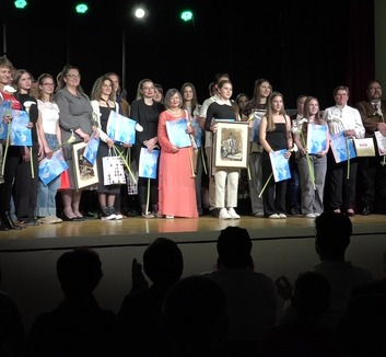 A díjak átadásával zárult a Vajdasági Magyar Amatőr Színjátszók XXX. Találkozója - illusztráció