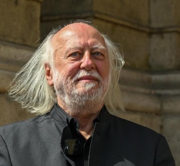 Krasznahorkai László Nobel-díjas írót ünnepelte az MTA - illusztráció