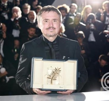 Cannes: Román film nyerte az Arany Pálmát, orosz rendezőé a Nagydíj - illusztráció