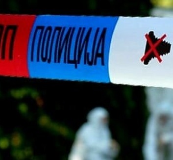 Őrizetbe vettek egy fiatalkorút apja meggyilkolásának gyanúja miatt Óbecsén - illusztráció