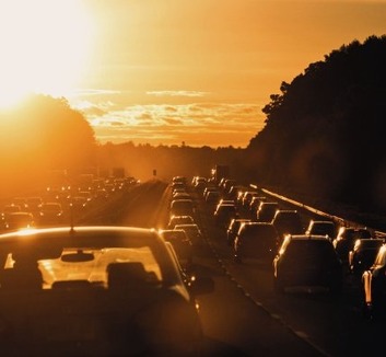 A kánikula az autót és a sofőrt is próbára teszi - illusztráció