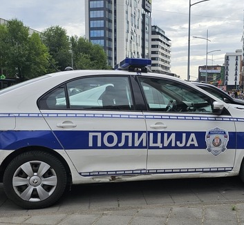 Gyilkossági kísérlet miatt őrizetbe vettek egy 19 éves fiatalt - illusztráció