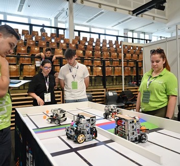 Újra Magyarországra hoznák a robotika-világbajnokságot, már folynak az egyeztetések - illusztráció