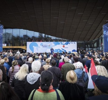 Budapesti kiáltvány: Európa válaszúthoz érkezett - illusztráció