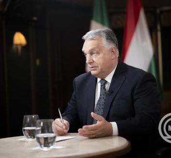 Nézőpont: Változatlanul Orbán Viktor a legnépszerűbb a pártelnökök között - illusztráció