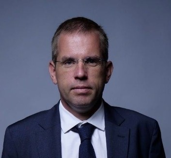 Ruff Bálint: Azon leszek, hogy a leghamarabb nyilvánosak legyenek az ügynökakták - illusztráció