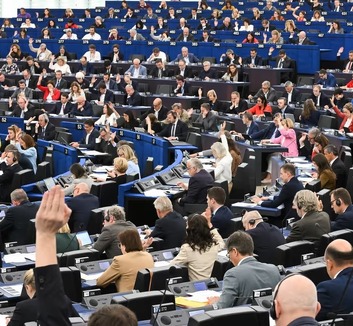 Tarr Zoltán: Újra nyitva áll Európa a magyar fiatalok előtt - illusztráció