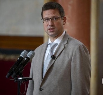 Gulyás: A Fidesz–KDNP normális ellenzékként fog viselkedni - illusztráció