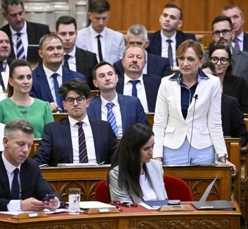 A Tisza minden képviselője benyújtotta vagyonnyilatkozatát - illusztráció
