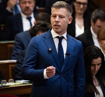 Magyar Péter: Óriási lépést tettünk a működő és emberséges Magyarország felé - illusztráció