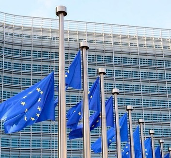 A legfrissebb EP-felmérés szerint a magyarok az uniós átlagnál is jobban bíznak az EU-ban - illusztráció