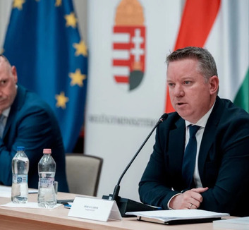 Pósfai Gábor: Az eredeti költségvetés egyharmadából lesz lebonyolítva az augusztus 20-i rendezvénysorozat - illusztráció