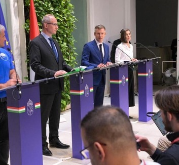 Magyar Péter: Újra apadásnak indult a Duna - illusztráció