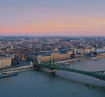 Két nap alatt több mint 20 centimétert emelkedett a Duna vízszintje Budapestnél - illusztráció