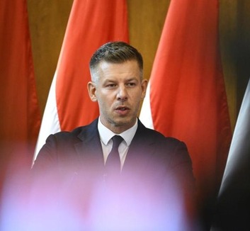 Magyar Péter: A Kossuth téren ünnepeljük az 1956-os forradalom 70. évfordulóját - illusztráció