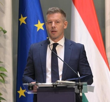 Magyar Péter: 500 milliárddal több jut az egészségügyre - illusztráció