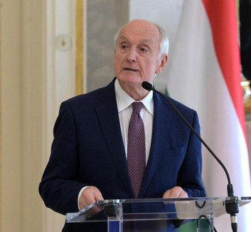 Új jelöltet állított a köztársasági elnök a legfőbb ügyészi posztra - illusztráció