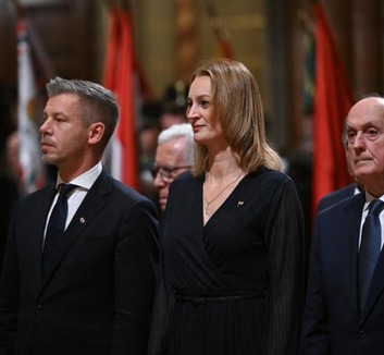 Október 23.: Állami kitüntetéseket adtak át az Országházban - illusztráció
