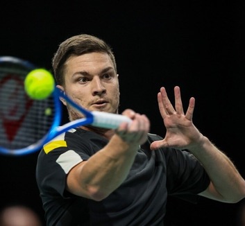 Elkezdődött a Roland Garros: Kecmanović bejutott a második fordulóba - illusztráció