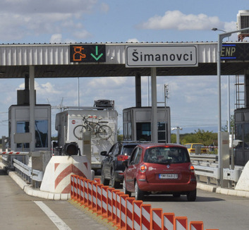 Sajtóértesülés: Megtalálták annak a férfinak a holttestét, akinek eltűnése miatt őrizetbe vették a belgrádi rendőrfőnököt - illusztráció
