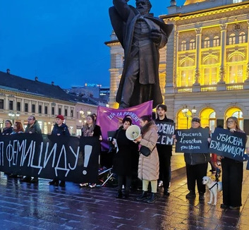 A nők elleni erőszak áldozataira emlékeznek Szerbiában - illusztráció