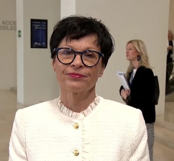 Marta Kos: Üdvözlöm a négy választási törvény elfogadását az ODIHR ajánlásai nyomán - illusztráció