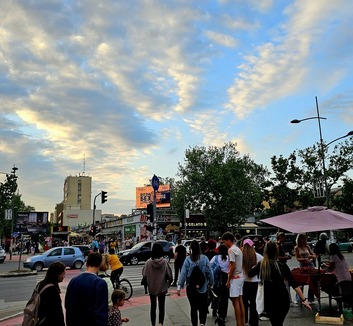 Napos idő, helyenként viharokkal – 27 fokig emelkedik a hőmérséklet - illusztráció