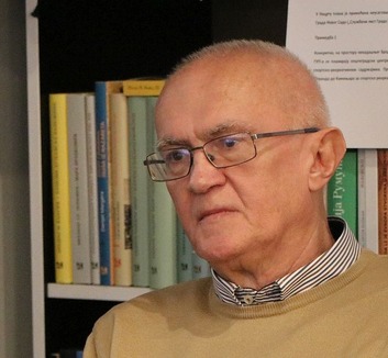 Šabić: Az ügyészségnek reagálnia kellene a vasúti közlekedés leállítására, sérül a gyülekezéshez való jog - illusztráció