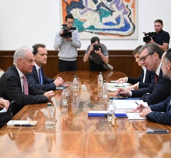 Vučić az uniós csatlakozásról tárgyalt Koopmannal - illusztráció
