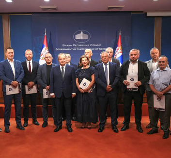 A szerb kormány 87 millió dinárral támogat 14 különösen fejletlen községet - illusztráció