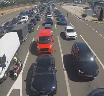 Szerbia több határátkelőjén is hosszú várakozásra kell számítani - illusztráció