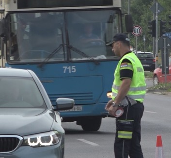 Több mint 43 ezer gyorshajtót füleltek le egy hét alatt Szerbiában - illusztráció