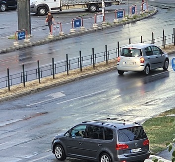 Túlnyomóan napos és meleg idő, helyenként záporok is előfordulhatnak - illusztráció