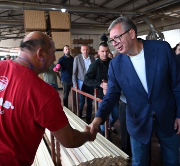 Vučić az Ibar folyó eltereléséről: Akik negatívan reagálnak, valószínűleg magukból indulnak ki - illusztráció